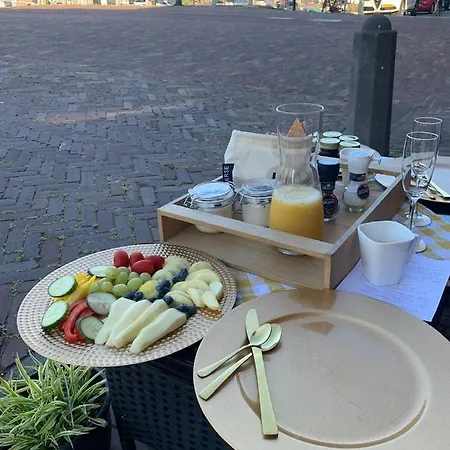 By Goselink Bed & Breakfast Alkmaar