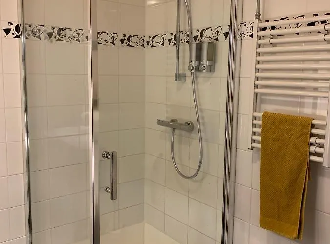 By Goselink Bed & Breakfast 3*