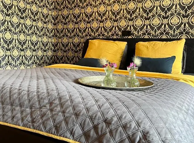 Bed & Breakfast By Goselink 3*